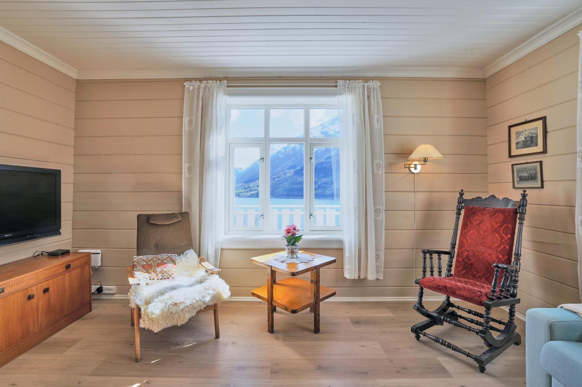Solheim Gard Villa Stryn Exterior photo